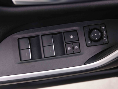 Toyota Rav 4 2.5 Hybrid 218 2WD Dynamic Plus