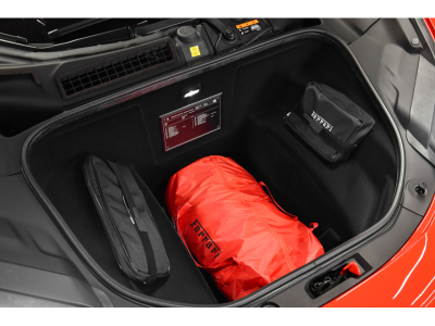 Ferrari 296 GTB V6 - ROSSO CORSA