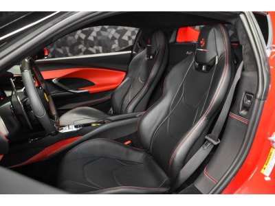 Ferrari 296 GTB V6 - ROSSO CORSA