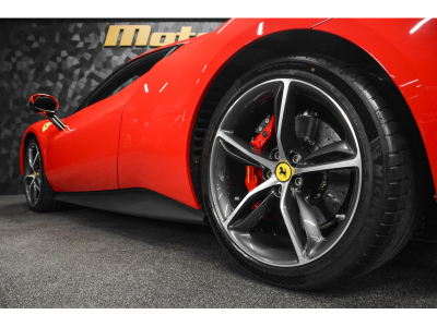 Ferrari 296 GTB V6 - ROSSO CORSA