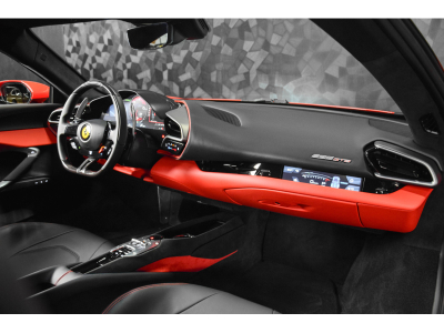 Ferrari 296 GTB V6 - ROSSO CORSA