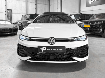 Volkswagen Golf 8 2.0 TDi/ FACELIFT/R-Line / 150CV/DSG/TO/360°/LED/IQ.LIGHT/MATRIX