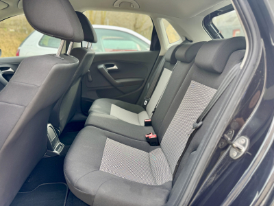 Volkswagen Polo 64.000km 5p Essence *garantie 12 mois incluse*