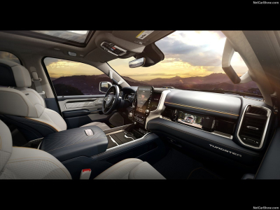Dodge RAM 1500 Tungsten Crew Cab  HO MY 25