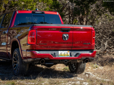 Dodge RAM 1500 Tungsten Crew Cab  HO MY 25