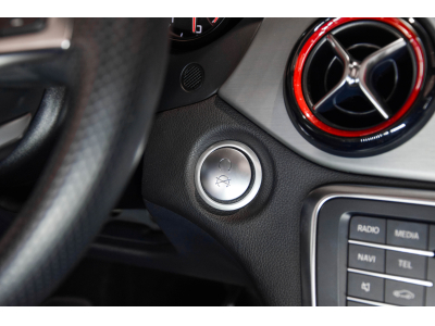 Mercedes-Benz CLA 45 AMG 4 MATIC