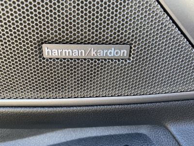 BMW 318 318d A G21 Touring Pano - ACC - Keyless- Harman Kardon - Head up Display