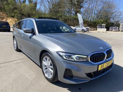 BMW 318 318d A G21 Touring Pano - ACC - Keyless- Harman Kardon - Head up Display