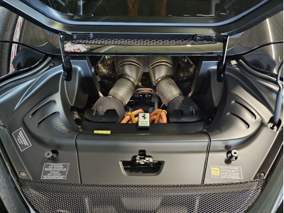 Ferrari 296 GTS LIFT HEAD UP 1 HAND