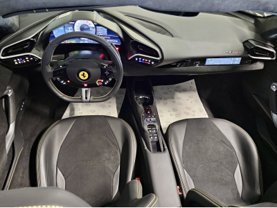 Ferrari 296 GTS LIFT HEAD UP 1 HAND