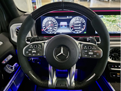 Mercedes-Benz G 63 AMG 4.0 V8 BITURBO CARBON PANO CUIR NAVI 1 HAND
