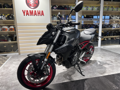 Suzuki GSX-8S 