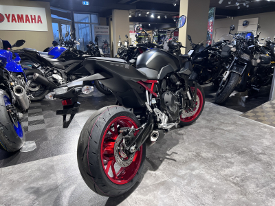 Suzuki GSX-8S 