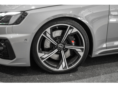 Audi RS4 AVANT 2.9 V6 QUATTRO