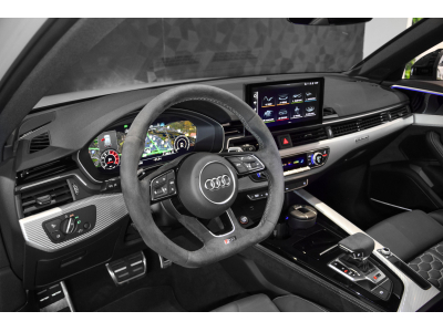 Audi RS4 AVANT 2.9 V6 QUATTRO