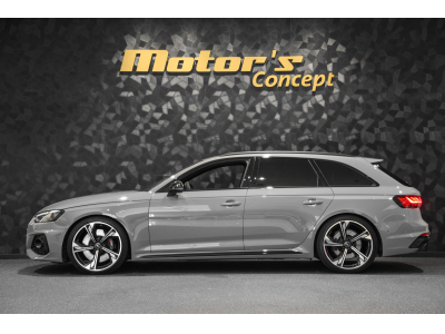 Audi RS4 AVANT 2.9 V6 QUATTRO