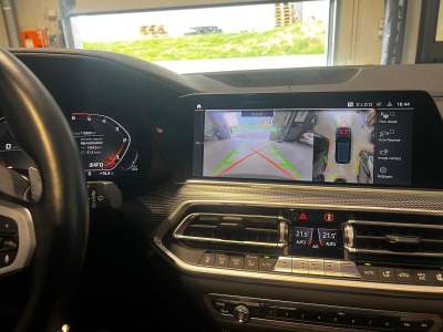 BMW X5 M50 7-SITZE /PANO/ AHK/LUFT/22/Harman-Kardon/360°/VOLL