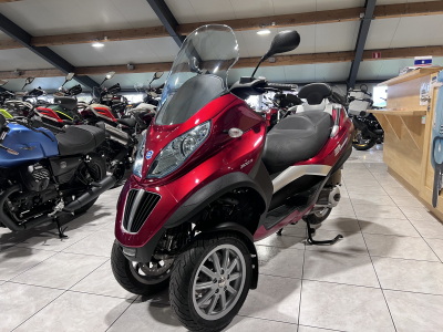 Piaggio MP3 300 