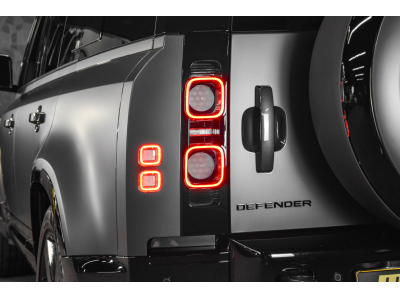 Land-Rover Defender 110 P425 X AWD
