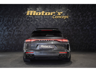 Porsche Panamera 4S E-Hybrid Sport Turismo