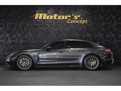 Porsche Panamera 4S E-Hybrid Sport Turismo