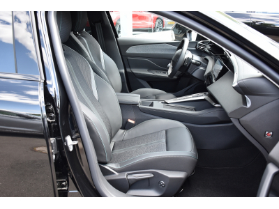 Peugeot 308 SW 1.6 PHEV Hybrid EAT8 Allure