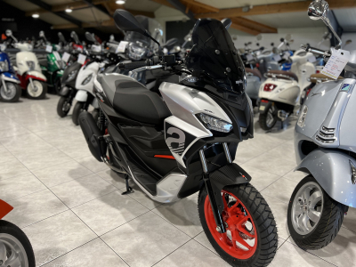 Aprilia SR 125 GT SPORT GREY BLACK