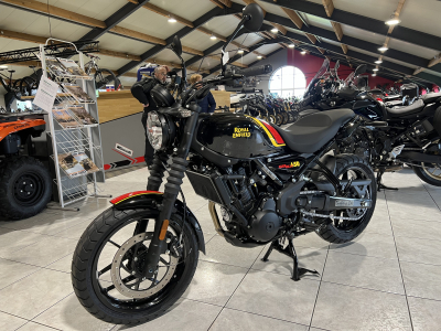 Royal Enfield Guerrilla 450 PLAYA  BLACK