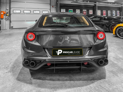 Ferrari FF V12 6.3 4x4 / SERVICE FERRARI / TOP ZUSTAND