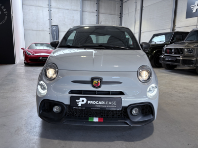 Abarth 595 Competizione COMPETIZIONE / Frequency Selective Damping / BREMBO / RECORD MONZA/ APPLE CARPLAY