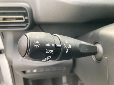 Peugeot Partner 1.5 BlueHDI 100 L1 Confort