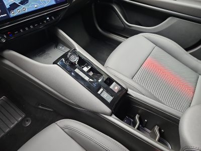Alfa Romeo Junior 1.2 VGT 48V Hybrid Ibrida