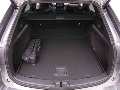 Toyota Corolla 1.8 VVT-i 140  Hybride Sport Tourer