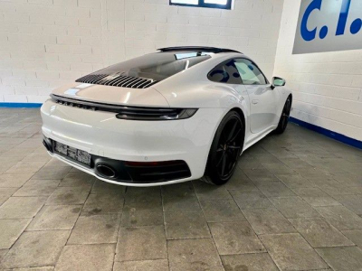 Porsche 992 911 Carrera 4 S Sport-Chrono - PanoIKAMIBoseI1Hand