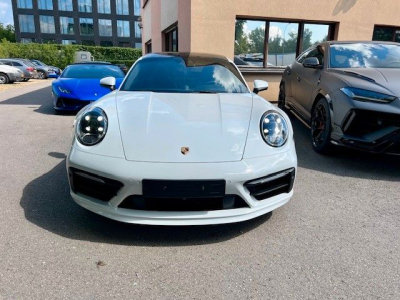 Porsche 992 911 Carrera 4 S Sport-Chrono - PanoIKAMIBoseI1Hand