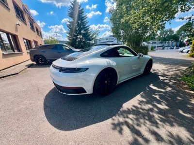 Porsche 992 911 Carrera 4 S Sport-Chrono - PanoIKAMIBoseI1Hand