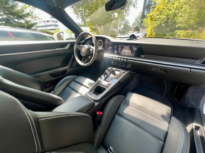 Porsche 992 911 Carrera 4 S Sport-Chrono - PanoIKAMIBoseI1Hand