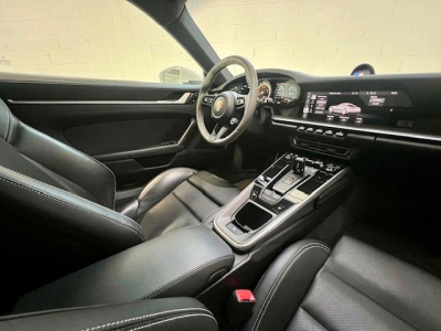 Porsche 992 911 Carrera 4 S Sport-Chrono - PanoIKAMIBoseI1Hand