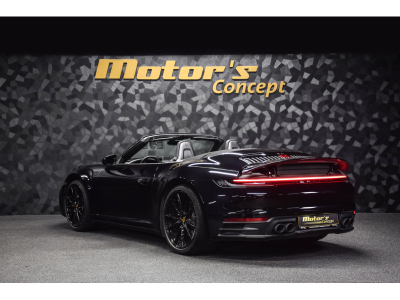 Porsche 992 Carrera 4S Cabriolet PDK
