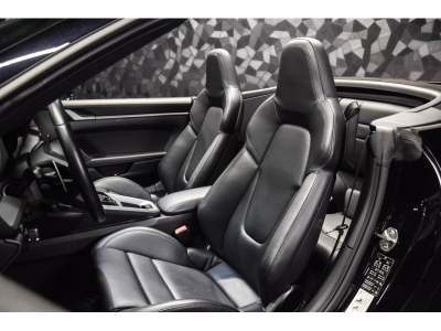 Porsche 992 Carrera 4S Cabriolet PDK