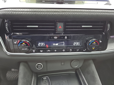 Nissan Qashqai 1.3 DIG-T MHEV 158 X-tronicTekna +