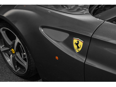 Ferrari FF V12 - GRIGIO SILVERSTONE