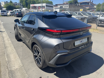 Toyota C-HR 1.8 Hybrid 140 Dynamic Plus Bi-tone