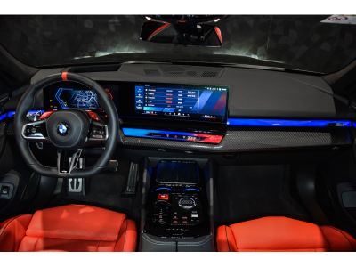 BMW M5 G90 Frozen Deep Grey Metallic - PACK CARBONE