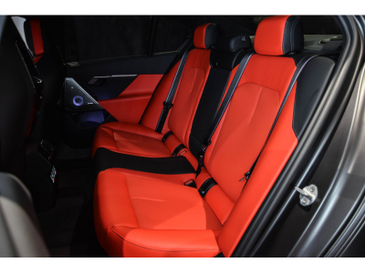 BMW M5 G90 Frozen Deep Grey Metallic - PACK CARBONE