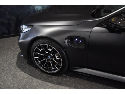 BMW M5 G90 Frozen Deep Grey Metallic - PACK CARBONE