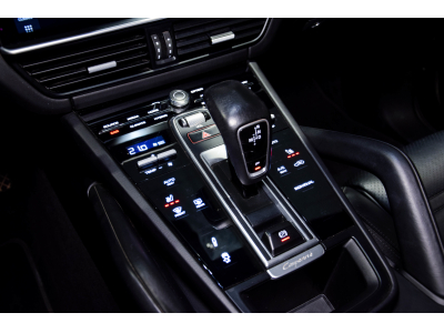 Porsche Cayenne E-Hybrid 3.0