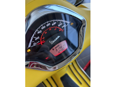 Vespa GTS 300 Super Sport
