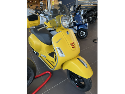 Vespa GTS 300 Super Sport