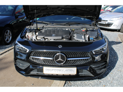 Mercedes-Benz CLA 200 Shooting Brake D AMG LINE PANO CUIR NAVI FULL OPTIONS